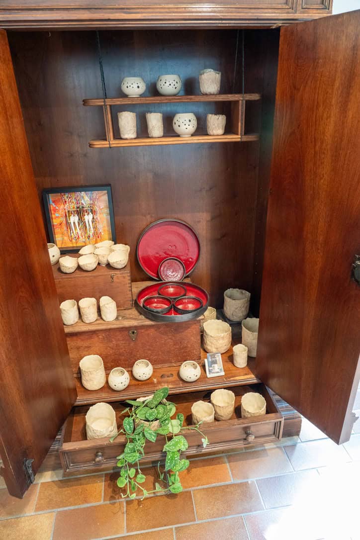 kast gevuld met Papyrus Nature en Red Moon